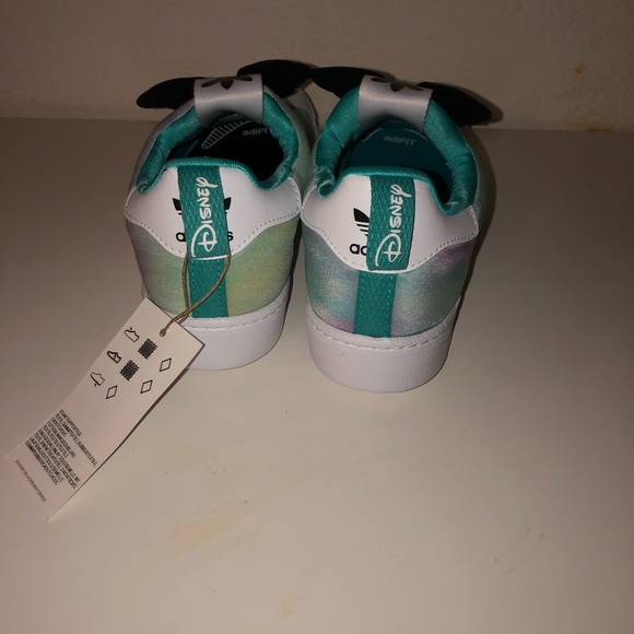 Adidas Superstar Disney Mickey Mouse GY9149 Kids SlipOn Shoes Sneakers Size 2.5K - Picture 6 of 7